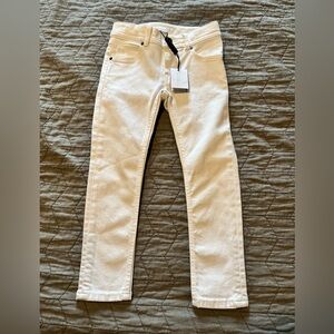 ⭐️NEW⭐️ Little girl’s Burberry White Skinny Jeans.